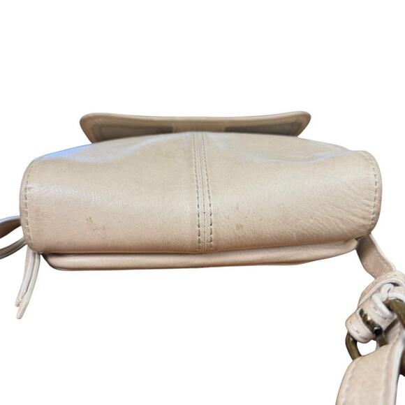 American Leather Co Cream Ivory Leather Crossbody Small Purse Card Organizer Bag - Picture 13 of 16